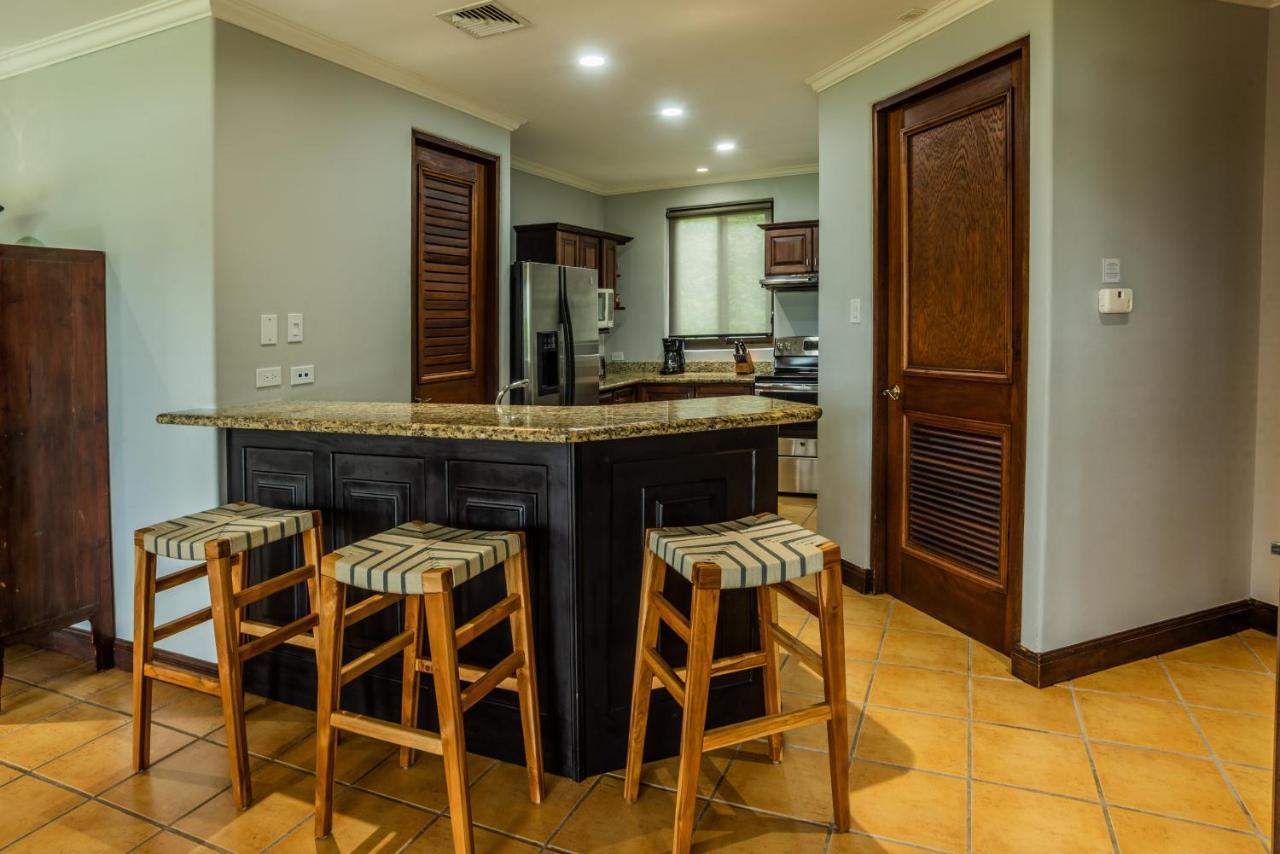 Bougainvillea 8103 Luxury Apartment - Reserva Conchal プラヤ・コンチャル エクステリア 写真